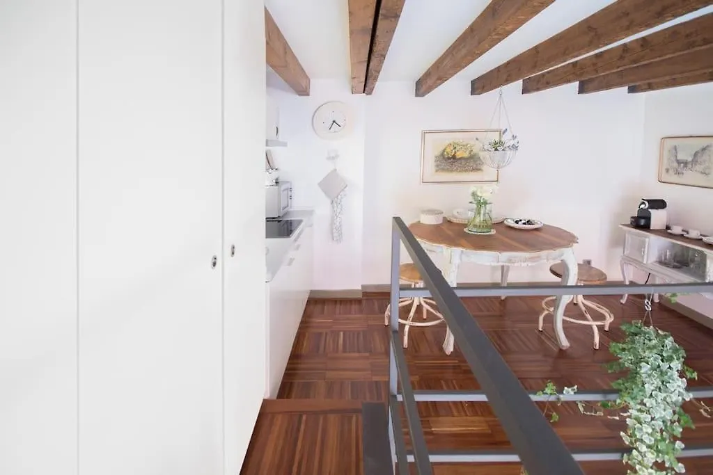 Appartamento Romantic loft Porta Venezia Milano