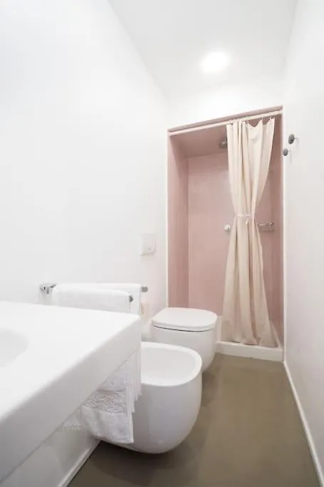 Romantic loft Porta Venezia Milano 0*,  Italia